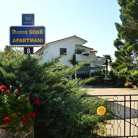 Apartments Stivic Pinezići Zewnętrze zdjęcie